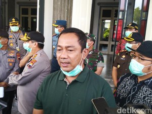 Disentil Ganjar, Wali Kota Semarang Akan Kaji Pengajuan PSBB