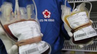 Sementara permintaan kantong darah selalu ada setiap hari dari pihak rumah sakit yang ada di seluruh wilayah DKI Jakarta.