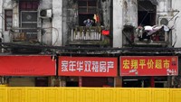 Semenjak Tahun Baru pun Wuhan dikunci. Begitu juga kawasan-kawasan di Provisi Hubei, dimana warganya diminta untuk tidak keluar rumah. Kebijakan ini diambil untuk menghentikan penyebaran Corona lebih luas. (dok Reuters)