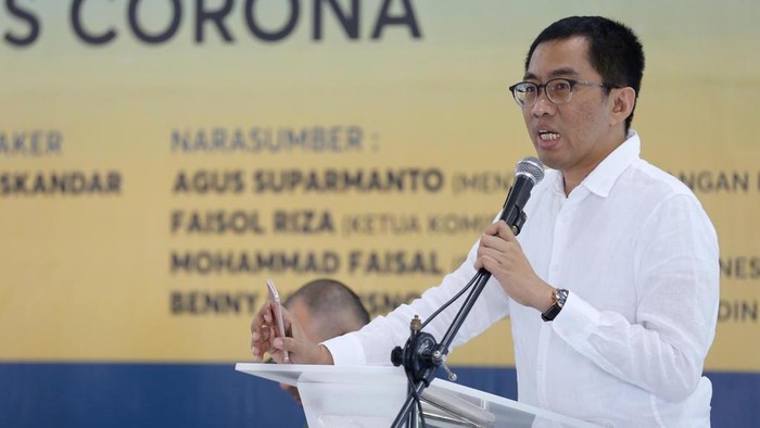 Faisol Riza Pimpin Rapat Komisi VI DPR RI