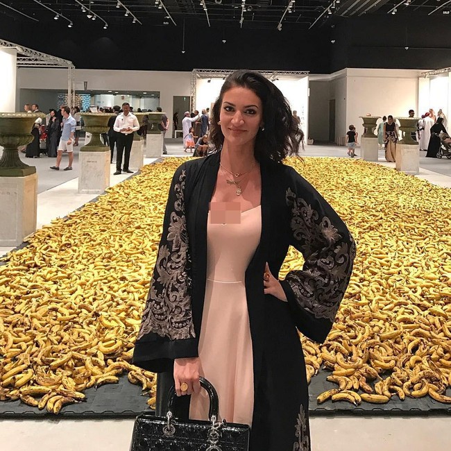 Sophie dan Drake dikabarkan berhubungan sejak Januari 2017 ketika tertangkap sedang makan malam di Amsterdam. Tak lama kemudian Sophie mengandung Adonis. Hubungan mereka pun sempat jadi perbincangan karena Drake dilaporkan meminta wanita 30 tahun itu untuk aborsi. Foto: Instagram @sophieknowsbetter