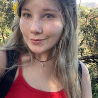 Vienna pun menambahkan dan berharap dengan membuka kisahnya ini akan menjelaskan tentang kelemahan industri film dewasa. Saya pikir sangat berbahaya untuk menempatkan narasi bahwa kerja seks adalah hal yang menghasilkan uang besar, terutama untuk wanita muda. Pornografi terlalu jenuh, terang Vienna. Foto: Twitter