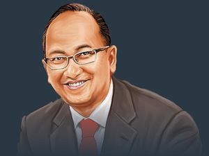 Ketum Kadin Ngaku Nyaman-Tak Ada Keluhan Usai Disuntik Vaksin