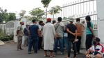 Imbas Corona, Tukang Becak di Medan Sambangi Rumdin Gubernur