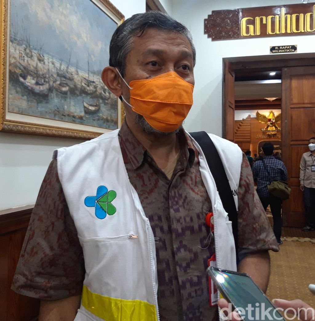 Ketua Rumpun Tracing Gugus Tugas Percepatan Penanganan covid-19 Jatim dr Kohar Hari Santoso/