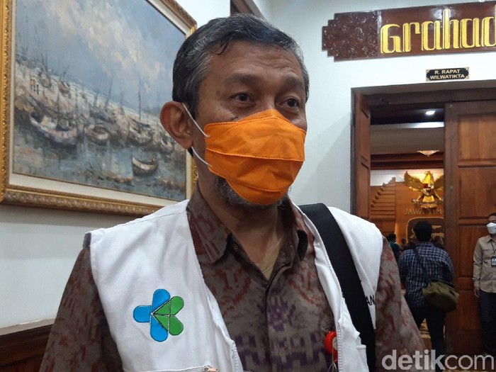 Ketua Rumpun Tracing Gugus Tugas Percepatan Penanganan covid-19 Jatim dr Kohar Hari Santoso
