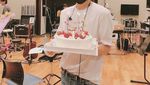Heboh April Mop Positif Covid-19, Ini Potret Kim Jae Joong yang Jago Masak