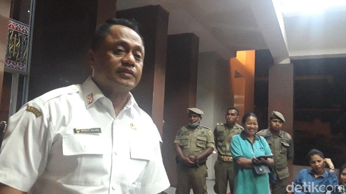 Ketua Harian Gugus Tugas Percepatan Penanganan Corona Virus Disease ((Covid-19) Provinsi Maluku, Kasrul Selang