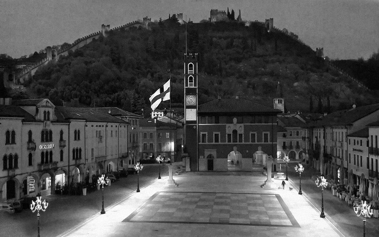 Italia dari CCTV