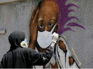 Seniman Grafiti Senegal Perang Melawan Corona