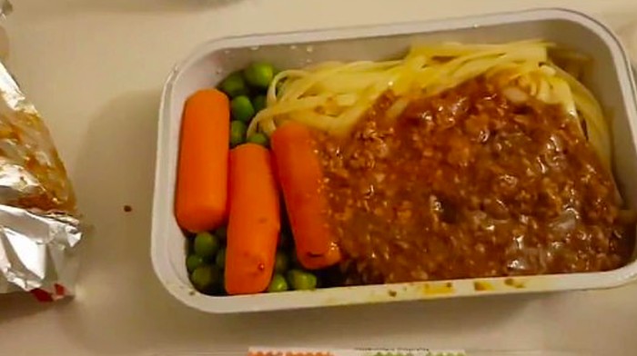 Makanan karantina corona