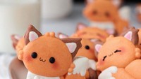 Walaupun serigala termasuk hewan yang ganas, namun ditangan Katrina Moon macaron berbentuk serigala tersebut saat menggemaskan. Foto: Instagram @sugardevotion