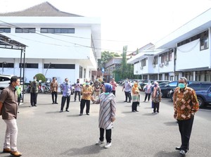 Jaga Imunitas, Bupati Serang Ajak Masyarakat dan ASN Rutin Berjemur