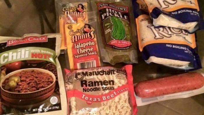 Makanan penjara enak Makanan penjara enak