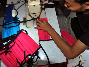 Ini Tips Menggunakan Masker Kain Menurut Pakar Kesehatan dari Unpad