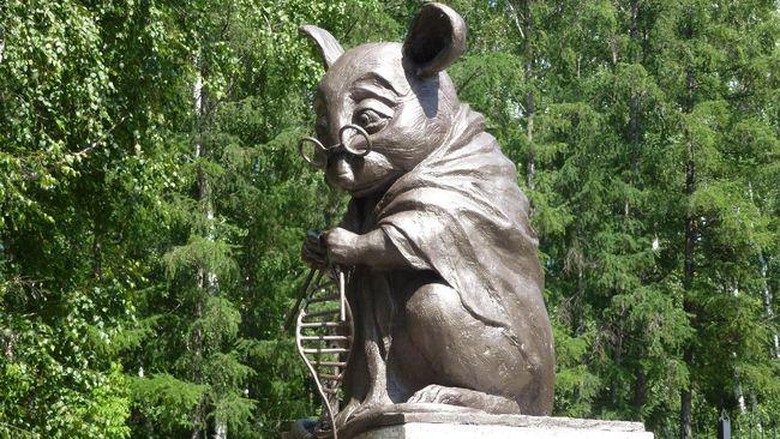 Monumen Tikus Monumen tikus di Siberia.