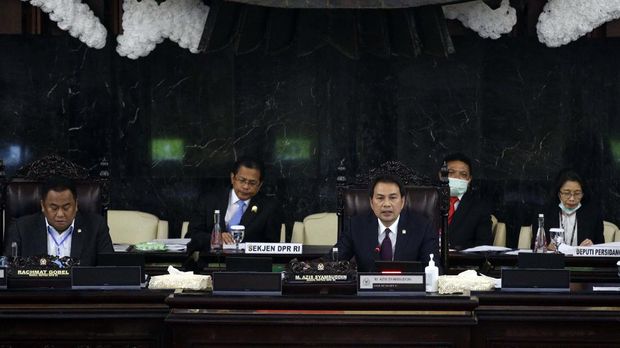 Koalisi Korban Covid-19 Desak RKUHP dan Omnibus Law Disetop