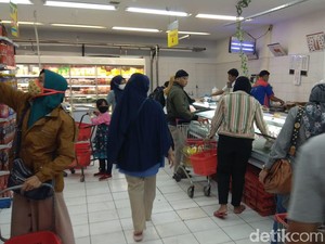 Diingatkan Lagi, Jangan Panik Belanja!