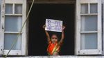 Potret Kesedihan Anak-anak Dunia Rindu Bermain di Luar Rumah