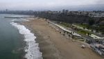Potret Sebelum dan Sesudah Pantai Peru Diterjang Corona