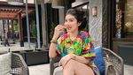 Momen Kuliner Seru Rica Andriani, Selebgram yang Pernikahannya Viral