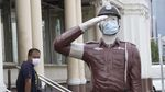 Takut Corona, Patung Polisi di Thailand juga Bermasker