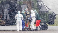 Jerman hingga saat ini memiliki 67.788 kasus dan termasuk dalam lima besar negara dengan infeksi corona tertinggi setelah Amerika Serikat, Italia, Spanyol, dan China. Kendati jumlah kasusnya tinggi, tingkat kematian akibat COVID-19 di Jerman relatif rendah yakni sebesar 0,96 persen. Marcel Kusch/dpa via AP.