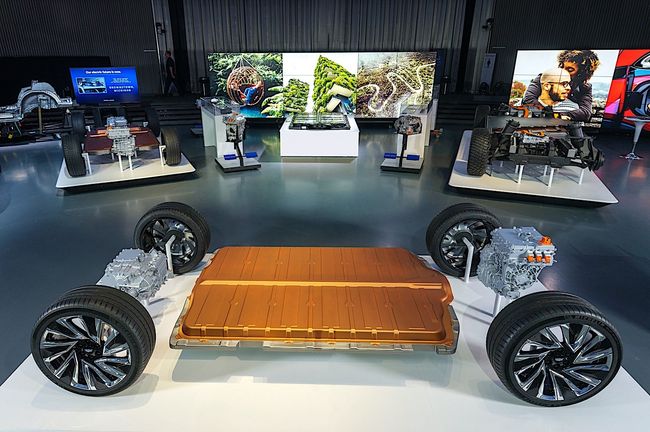 Tahun 2040 Honda Cuma Jualan Mobil Listrik di Indonesia