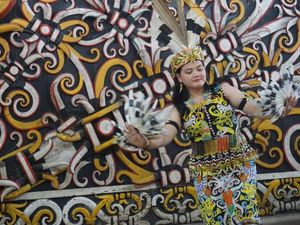Eksotisme Budaya Suku Dayak Kenyah yang Masih Asli