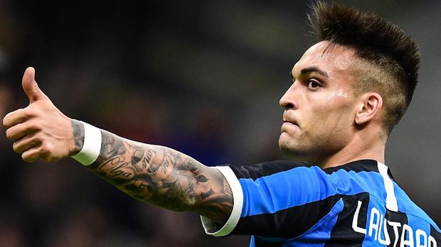Lautaro Martinez menjadi incaran Barcelona.