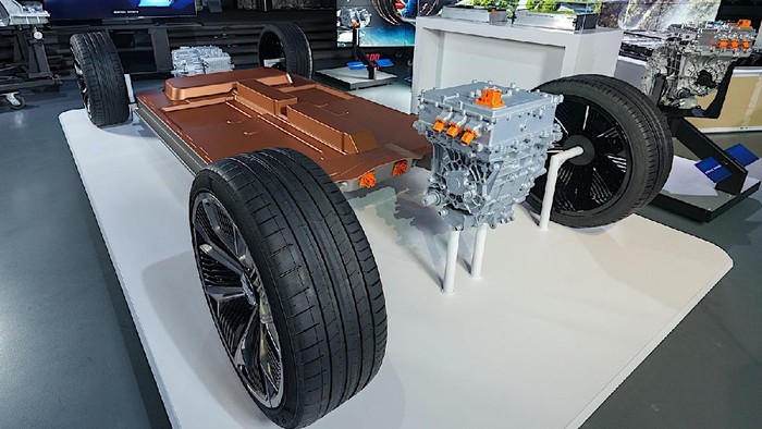 Platform dan baterai ultium mobil listrik Honda