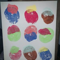 Inilah hasil lukisan yang menggunakan payudaranya. Motivasi Chelsea melukis dengan dada dan alat kelaminnya adalah untuk merayakan keindahan bagian tubuhnya. Foto: dok. Instagram