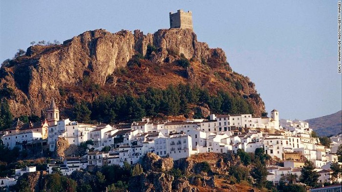 Kota Zahara de la Sierra di Spanyol