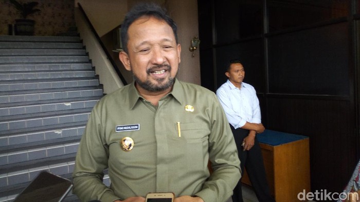 Bupati Ipong