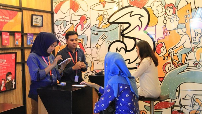 Operator seluler Tri Indonesia sudah 13 tahun beroperasi di Indonesia.