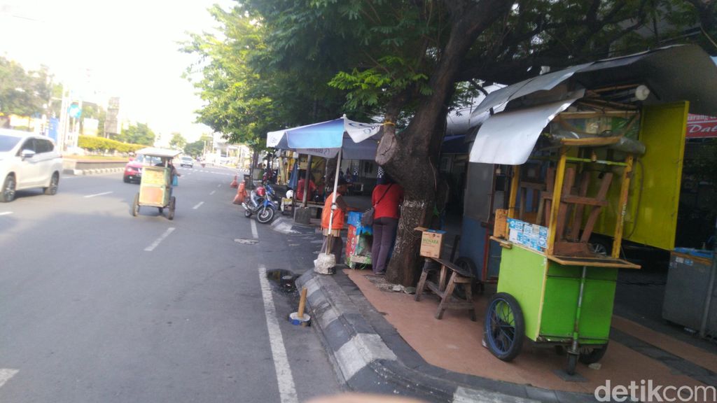 Usaha kuliner di Semarang saat jalan ditutup