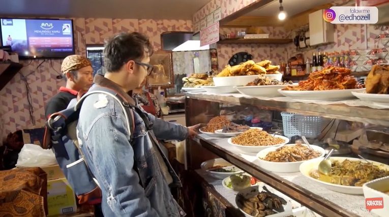 Bangga! Nasi Rames ala Warteg Bisa Dicicipi di Jepang