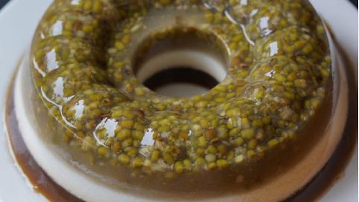 Kue buatan Farah Quinn
