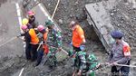 Potret Jembatan Ambruk di Purwakarta yang Tewaskan 1 Orang