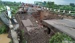 Potret Jembatan Ambruk di Purwakarta yang Tewaskan 1 Orang