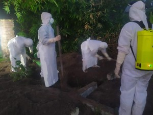Kepala Kemenag Kota Blitar yang Meninggal Dimakamkan Sesuai Protap Corona
