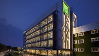 Ada juga Ibis Style Jakarta Sunter juga disiapkan untuk tim medis Corona. Hotel ini lokasinya lebih dekat dengan Rumah Sakit Darurat Corona di Wisma Atlet karena letaknya di Jalan Gaya Motor I, Sungai Bambu, Sunter, Jakarta Utara. dok. Accor Hotels Grup