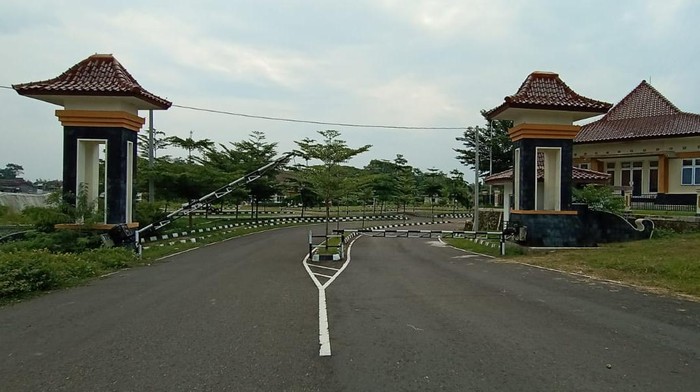 Makam jenazah pasien Corona di TPU Madurejo, Prambanan, Sleman, Sabtu (4/4/2020).