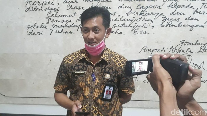 Humas Gugus Tugas Pencegahan dan Penanganan Pandemi Covid-19 Jombang Budi Winarno