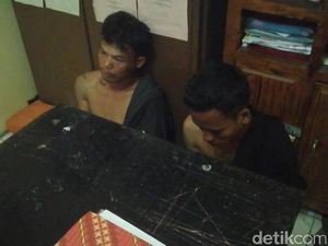 Dikejar Korban hingga Tersungkur, 2 Jambret Dihajar Massa di Subang