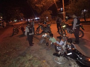 Jam Malam Dicabut, Remaja di Banda Aceh Malah Asyik Balap Liar