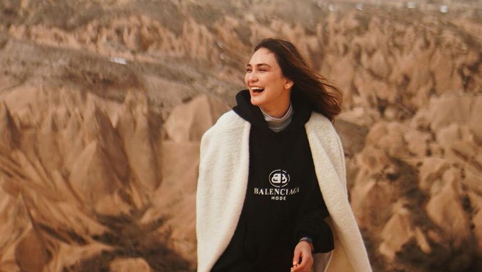 Luna Maya Luna Maya