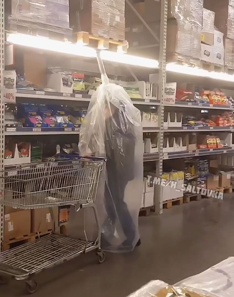 Cara Unik Lindungi Diri dari Penularan Virus Corona