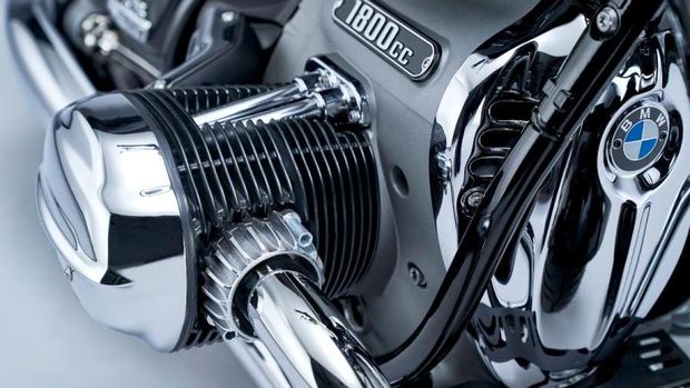 BMW R 18