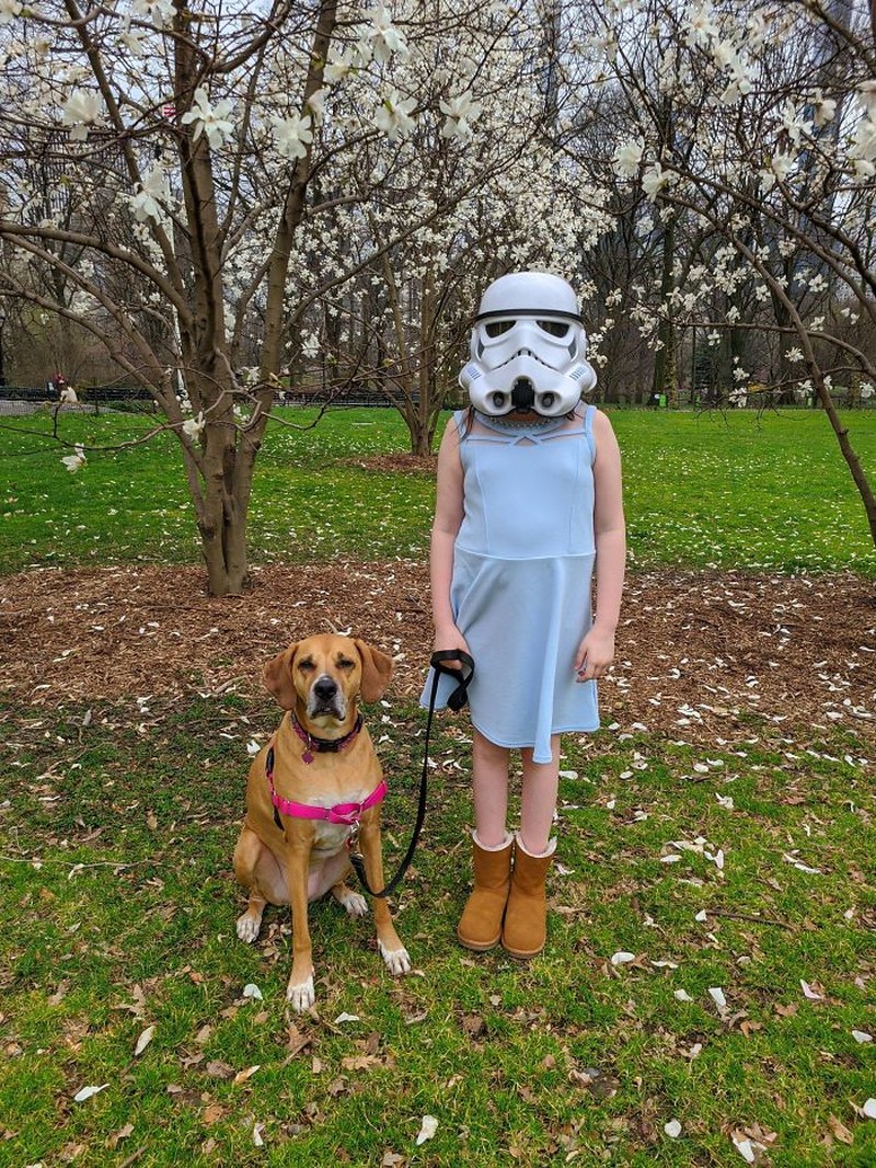 Cara Unik Lindungi Diri dari Penularan Virus Corona